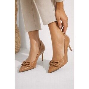 Steve Madden Lalette Chainlink Pointed Toe Patent Heels Camel Tan Size 9